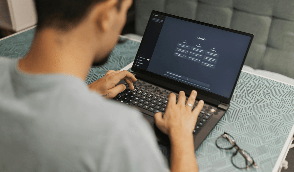 Teacher using AI in teaching for lesson planning